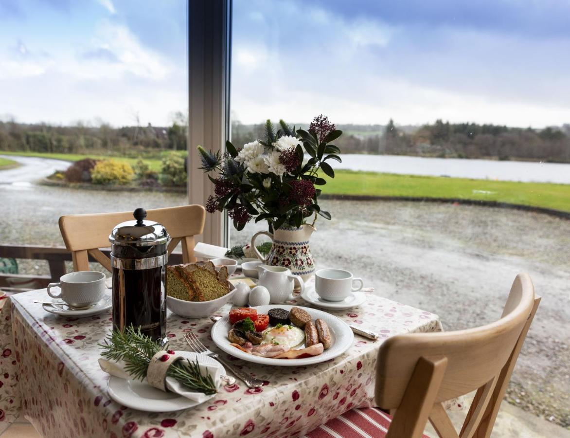 Lake House Dunmanway Exterior photo